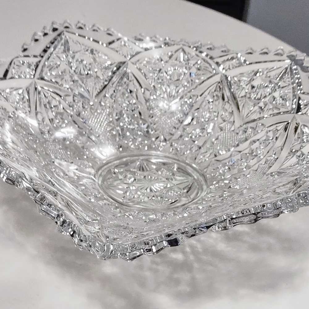 American Brilliant Cut Glass Hobstars and Stars Design Bowl - Picture 9 of 11